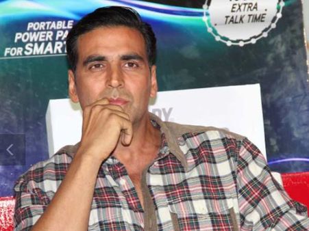 फिल्मी हस्तियों ने भारतीयों को दी ईद-तीज की बधाई