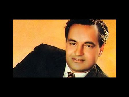 मुकेश: मैं पल दो पल का शायर हूं... पल दो पल मेरी हस्ती है...