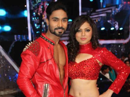 टीवी की मधुबाला दृष्टि धामी बनीं झलक दिखला जा की विनर