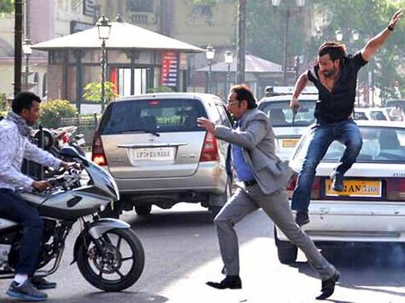 सैफ अली खान की बुलैट राजा के ट्रेलर से लोग इंप्रेस!