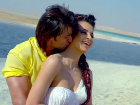 सुपरहीरो बनकर काफी प्राउड फील करता हूं: रितिक रोशन