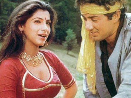 कभी डिंपल की कामुक अदाओं के आशिक थे सन्नी देओल