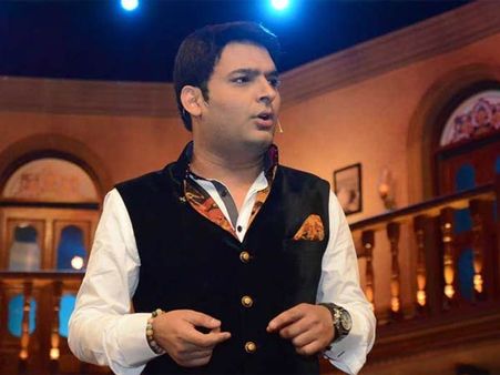 कॉमेडी नाइट्स के हीरो कपिल शर्मा की सगाई पक्की फैन्स ने दी शुभकामनाएं!