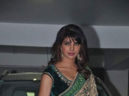 आमिर खान की दीपावली पार्टी पर नहीं पहुंचे सलमान, देखें तस्वीरें!