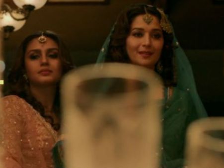 'डेढ़ इश्कियां' की बेगम पारा के दिवाने हुए माधुरी के पति श्रीराम नेने