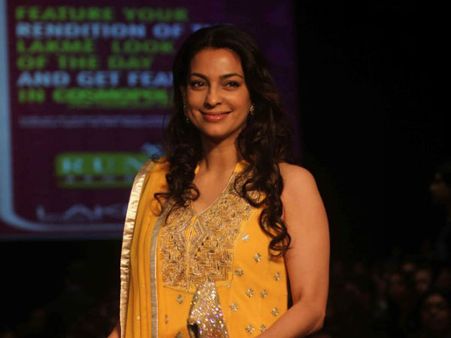 'गुलाब गैंग' का निगेटिव किरदार काफी रोचक: जूही चावला