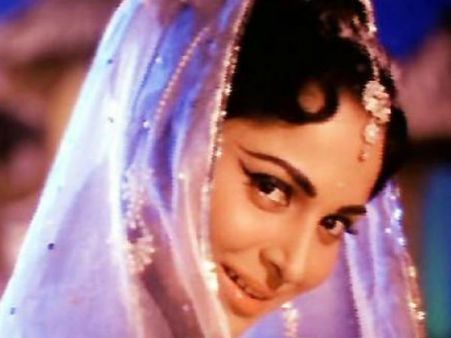 फिल्मों से अलविदा ले रही हैं वहीदा, बिकनी नहीं पहन पाईं इसका दुख नहीं!