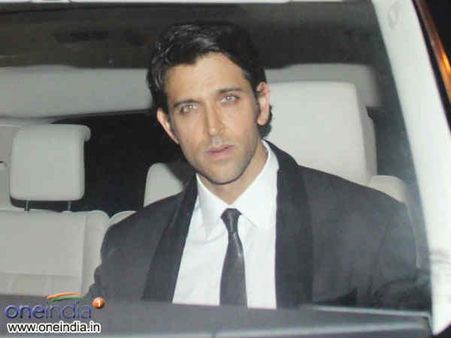 एक बार फिर से डबल रोल में नजर आयेंगे रितिक रोशन