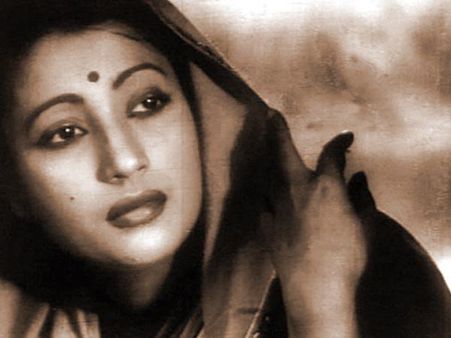 सुचित्रा सेन की हालत अब भी खतरे से बाहर नहीं