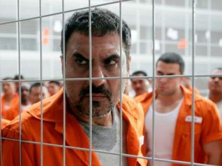 बोमनी ईरानी ने चिल्लाकर कहा ...मेरे बेटे ने कोई घोटाला नहीं किया