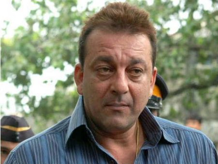 अब संजय को बेड रेस्ट वाली बीवी के लिए चाहिए पैरोल