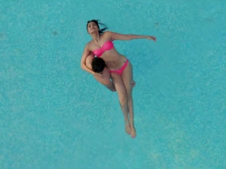 बिकनी सीन शूट करने के लिए दो दिन तक सोनम ने नहीं खाया खाना!