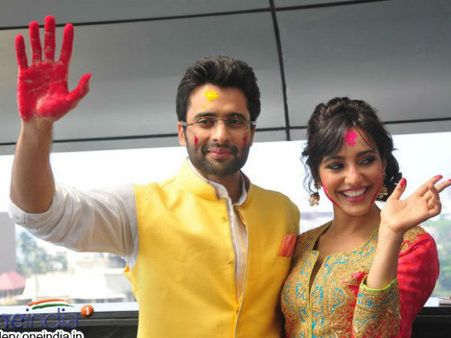 'सब की होली' में लगा 'सुनो ना संगमरमर' का तड़का