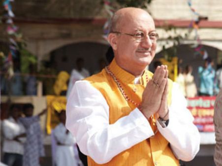 परेश रावल के बाद खेर ने बताया मोदी को अनुपम