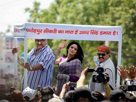 Pics: रालोद नेता अमर सिंह के लिए श्रीदेवी और बोनी कपूर ने किया रोड शो