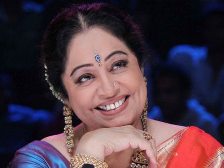 फिल्मी अंदाज में बोलीं भाजपा प्रत्याशी किरण खेर.. वादा तो टूट जाता है