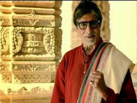 मोदी के गुजरात के लिए मुलायम के मित्र अमिताभ ने क्यों किया प्रचार?