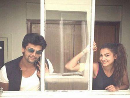 Uncensored- खतरों के खिलाड़ी में एजाज ने गौहर का उड़ाया मजाक!