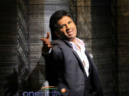 सन्नी देओल-राजपाल की लिस्ट में सुनील शेट्टी, धोखाधड़ी का आरोप