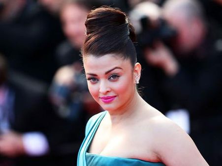 ऐश्वर्या ने भारत से लेकर श्रीलंका तक किया प्रेमियों को बरबाद