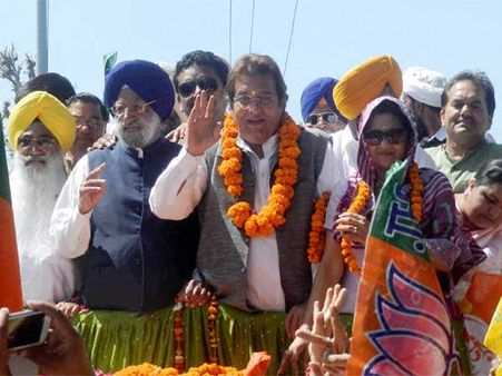 16 मई के बाद अच्छे दिन आने वाले हैं..: विनोद खन्ना