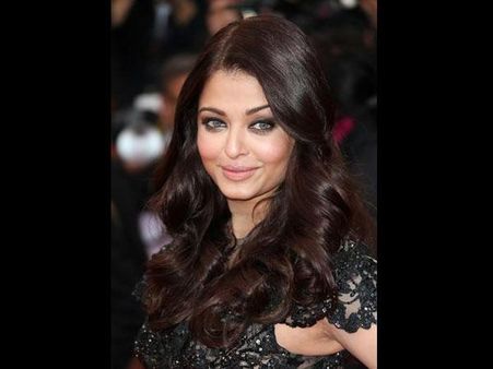 13 वीं बार कान के रेड कार्पेट पर कैटवॉक करेंगी ऐश्वर्या राय बच्चन..