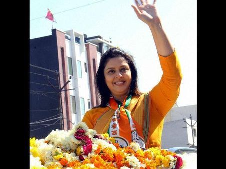 लोकसभा चुनाव 2014 में कई फिल्म स्टार्स ने लगाये हैं दांव