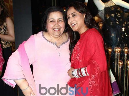 शादी के बाद रानी मुखर्जी हो गयीं हैं लाल- फैंस की राय