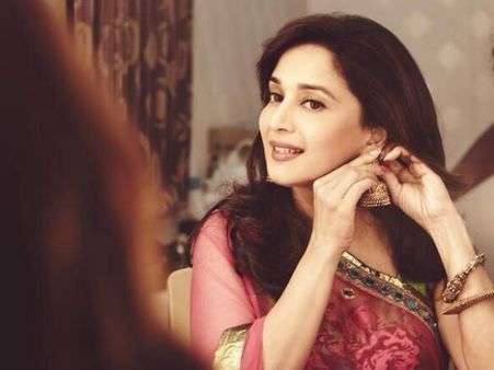 माधुरी का फ्लॉप रहा इश्क और पिट गया एक्शन फिर भी...