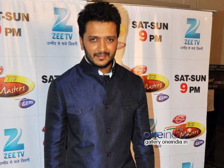 हर इंसान में एक विलेन होता है- रितेश देशमुख