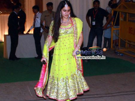 फिल्म नहीं सरकारी नौकरी करना चाहती है सैफ की बेटी सारा