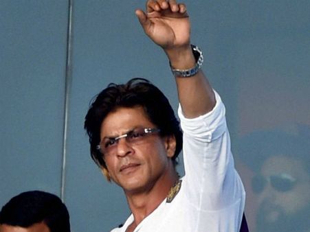 शाहरुख खान के ड्राइवर ने किया एक्ट्रेस की नौकरानी से रेप