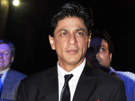 आपके शाहरूख बने 'एंटरटेनर ऑफ इंडियन सिनेमा'