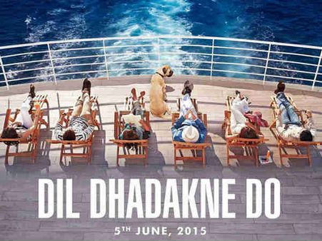 Poster Release- दिल धड़कने दो के पोस्टर ने बढ़ाईं धड़कनें