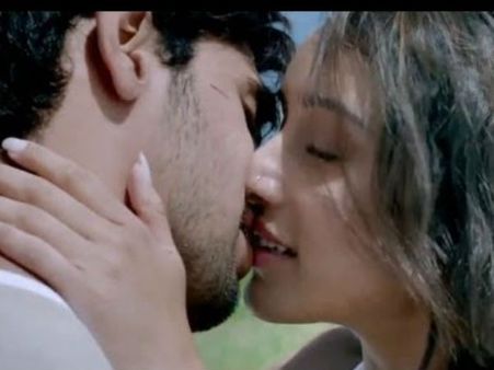 एक विलेन, बर्फी ने आंखों में ला दिया पानी