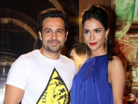 हुमैमा मलिक हैं इमरान की 29 वीं अभिनेत्री..जिसे उन्होंने किस किया..