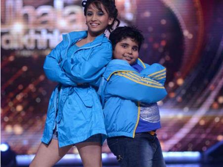 सुपर फिनाले से ठीक पहले झलक से आउट हुए अक्षत..