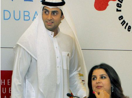 हैप्पी न्यू ईयर की शूटिंग दुबई में करना चाहती थी फराह