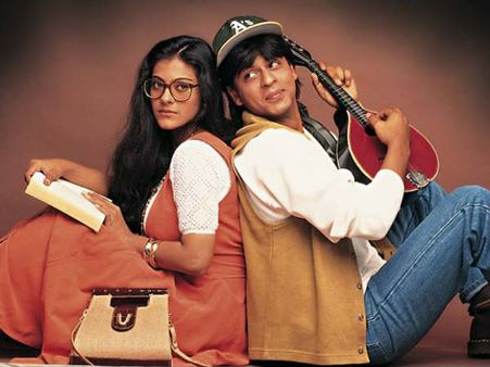 एक थियेटर जो हो गया DDLJ का दीवाना!