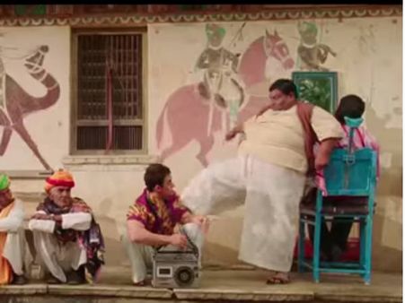 एक नहीं, दो नहीं, आमिर को पड़ी पूरी 11 लात!