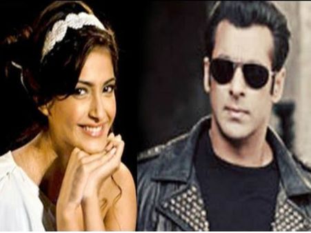 Dreamboy से गिफ्ट पाकर चहक रही हैं सोनम!