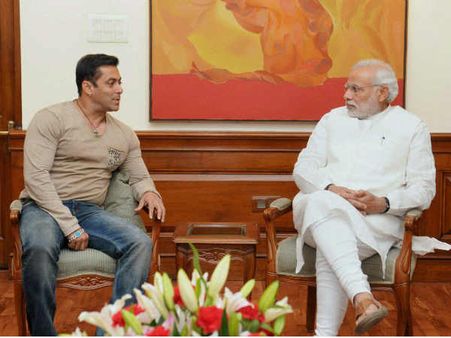 सलमान की तरफ से प्रधानमंत्री मोदी को शादी का invitation