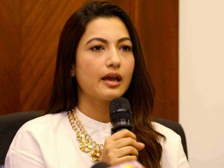 जब मैं सुरक्षित नहीं तो आम लड़कियों का क्या होगा- गौहर खान