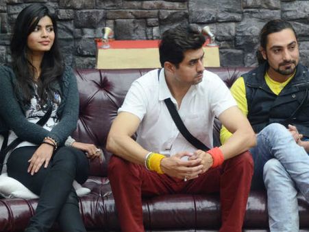 Bigg boss 8- गौतम और डाएंड्रा के किस से सब परेशान