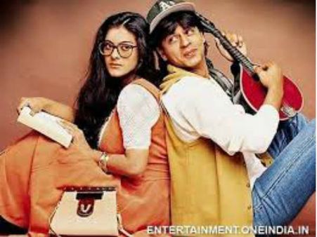 Interesting: लोगों पर छाया DDLJ का जादू, देखिए #MyDDLJMoment