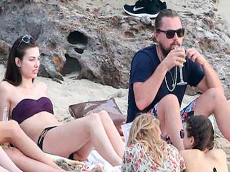 Oooo:बिकनी बेब्स के साथ लियोनार्डो डी कैपरियो की पार्टी!