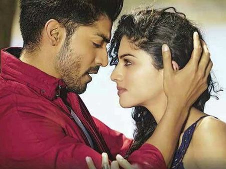 PROMOTION:ये एक्ट्रेस आधी रात के बाद केवल आदमियों से करेंगी बातें