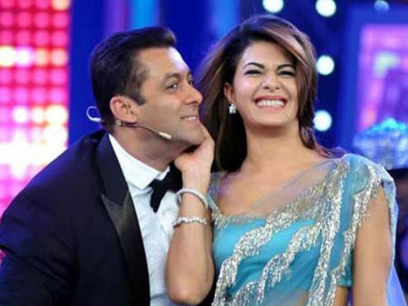 Ouchhh...देश पर बात आते ही जैकलीन ने छोड़ दिया सलमान का साथ