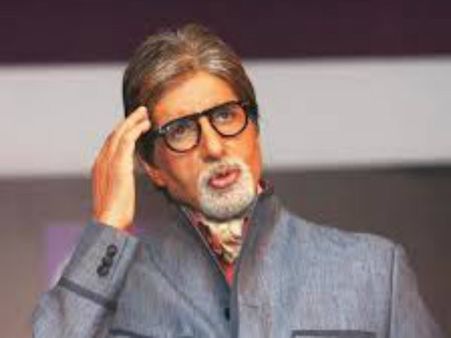 अमिताभ बच्चन ने कहा....भई 'शमिताभ' नहीं है 'अभिमान' जैसा
