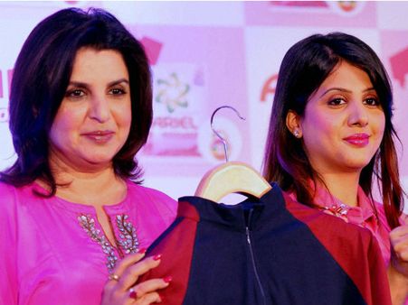 PM मोदी पर क्या बोल गई बिग बॉस की होस्ट फराह खान